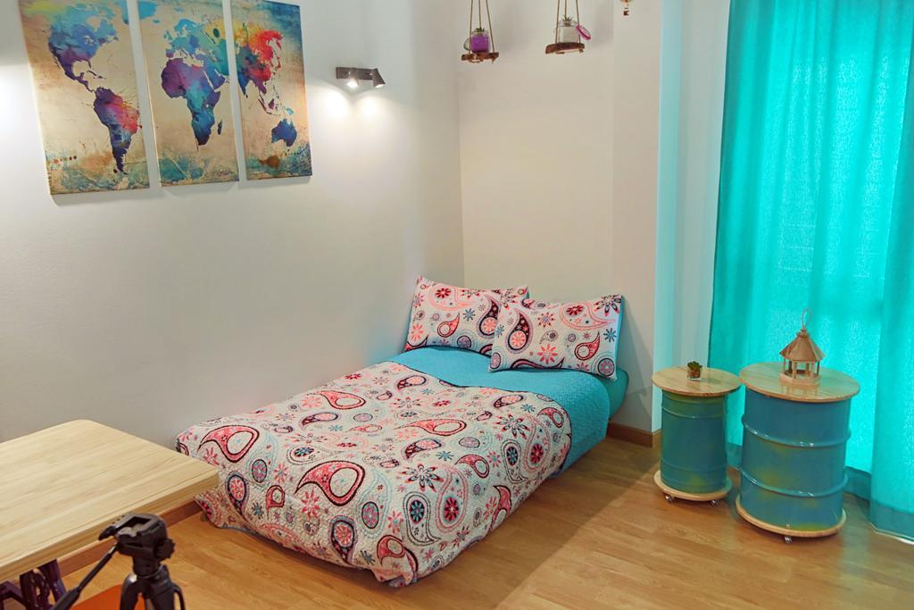 Apartamentos Momas La Casa De Mama Málaga Eksteriør bilde