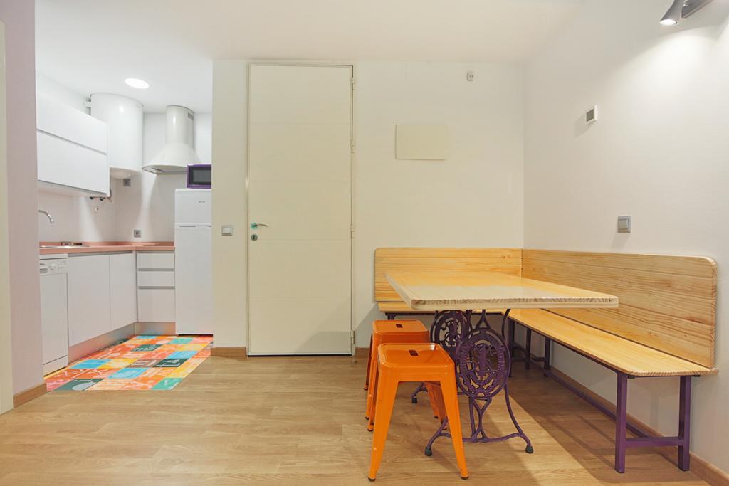 Apartamentos Momas La Casa De Mama Málaga Eksteriør bilde
