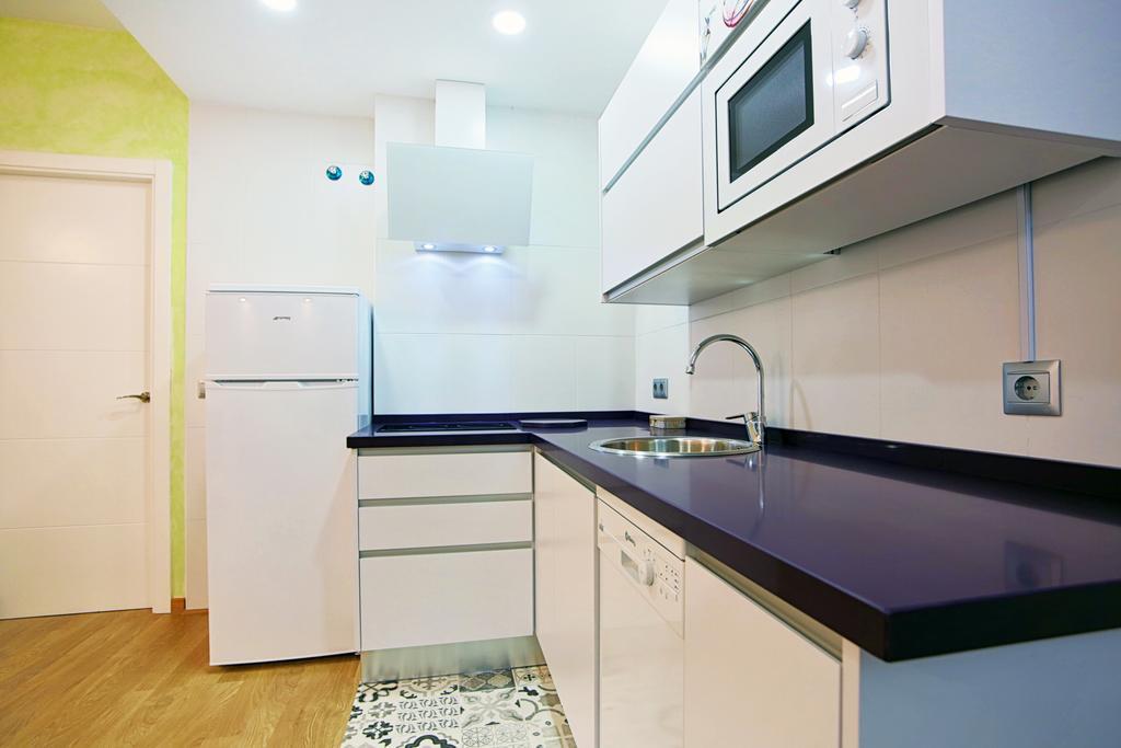 Apartamentos Momas La Casa De Mama Málaga Eksteriør bilde