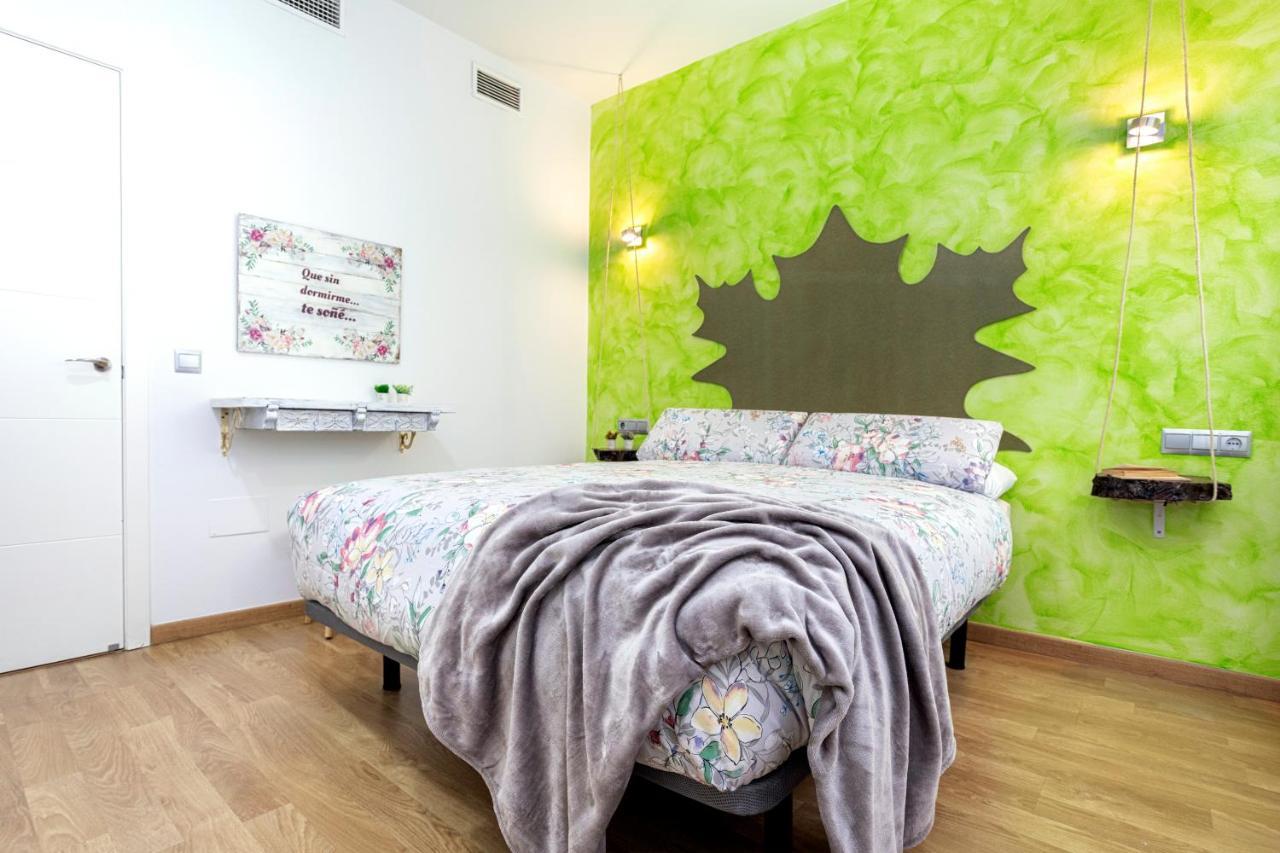 Apartamentos Momas La Casa De Mama Málaga Eksteriør bilde
